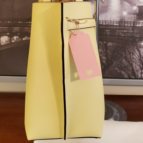 Michael Kors - Emilia - Picture 3 of 16